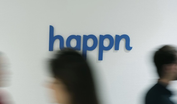 couloir société happn